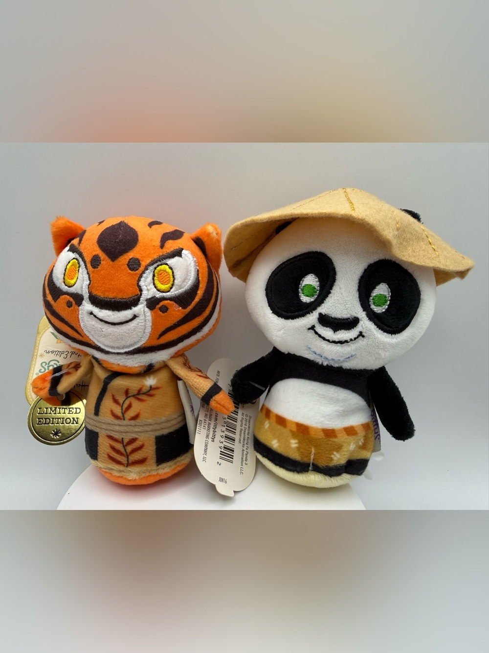 Hallmark Ityy Bittys Po & Tigress King Fu Panda 3